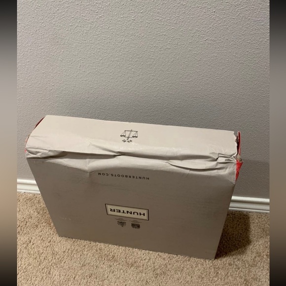 White Hunter Snow Boots - Picture 11 of 12